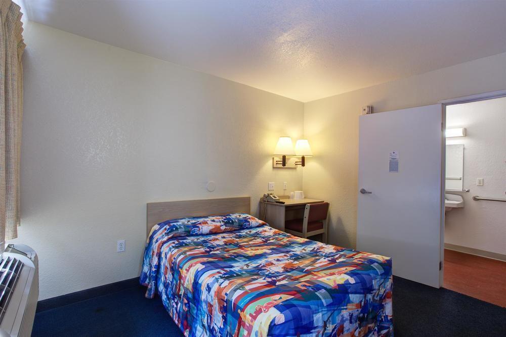 Motel 6-Kelso, Wa - Mt. St. Helens Exterior foto