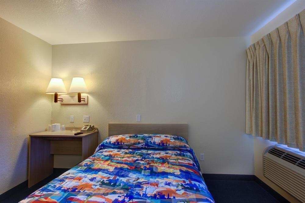 Motel 6-Kelso, Wa - Mt. St. Helens Exterior foto